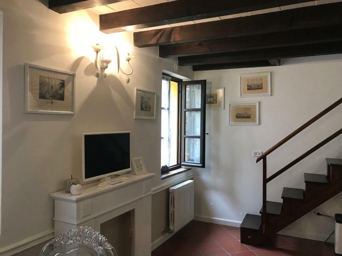 Mansarda57 Apartment Parma Bagian luar foto